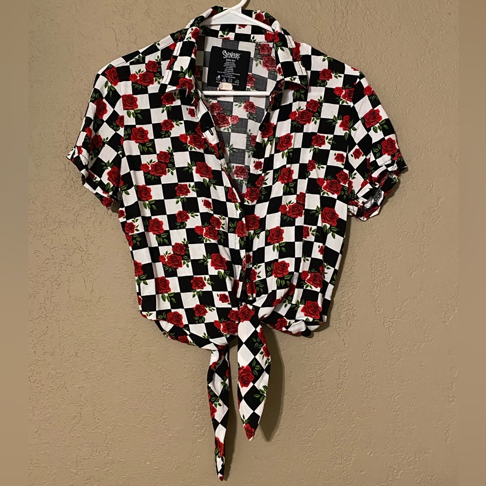 Cropped Button-Up Top